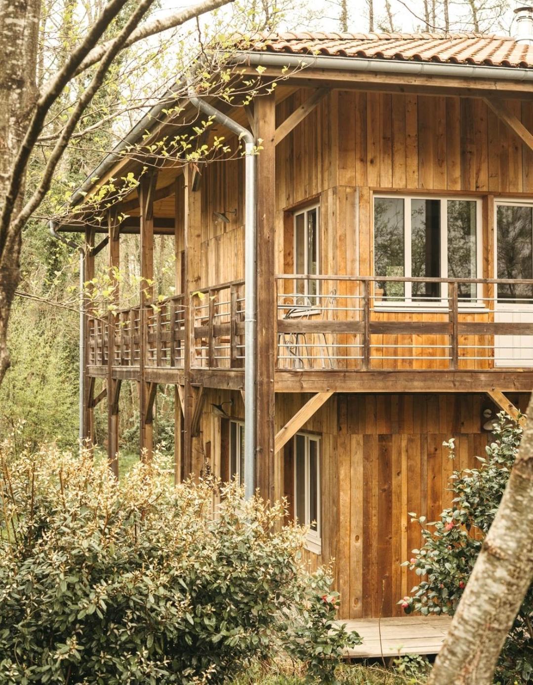 La Cabane Du Moulin Saubion Exteriör bild